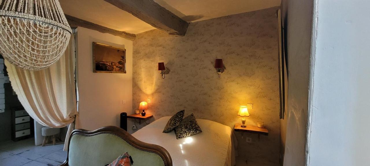 Maison Ancienne Romantique Avec Terrasse Panoramique Holiday home Vaison-la-Romaine