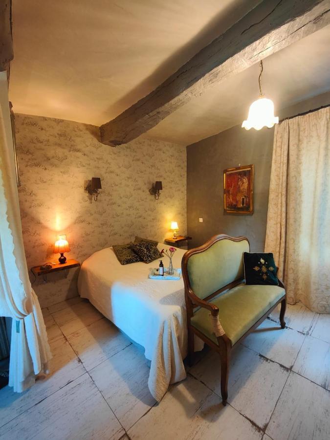 Holiday home Maison Ancienne Romantique Avec Terrasse Panoramique Vaison-la-Romaine